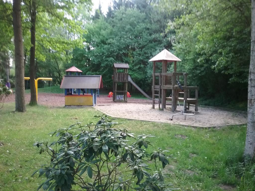 Gastezimmer - Campingplatz Am Muhlenbach Soltau Luaran gambar